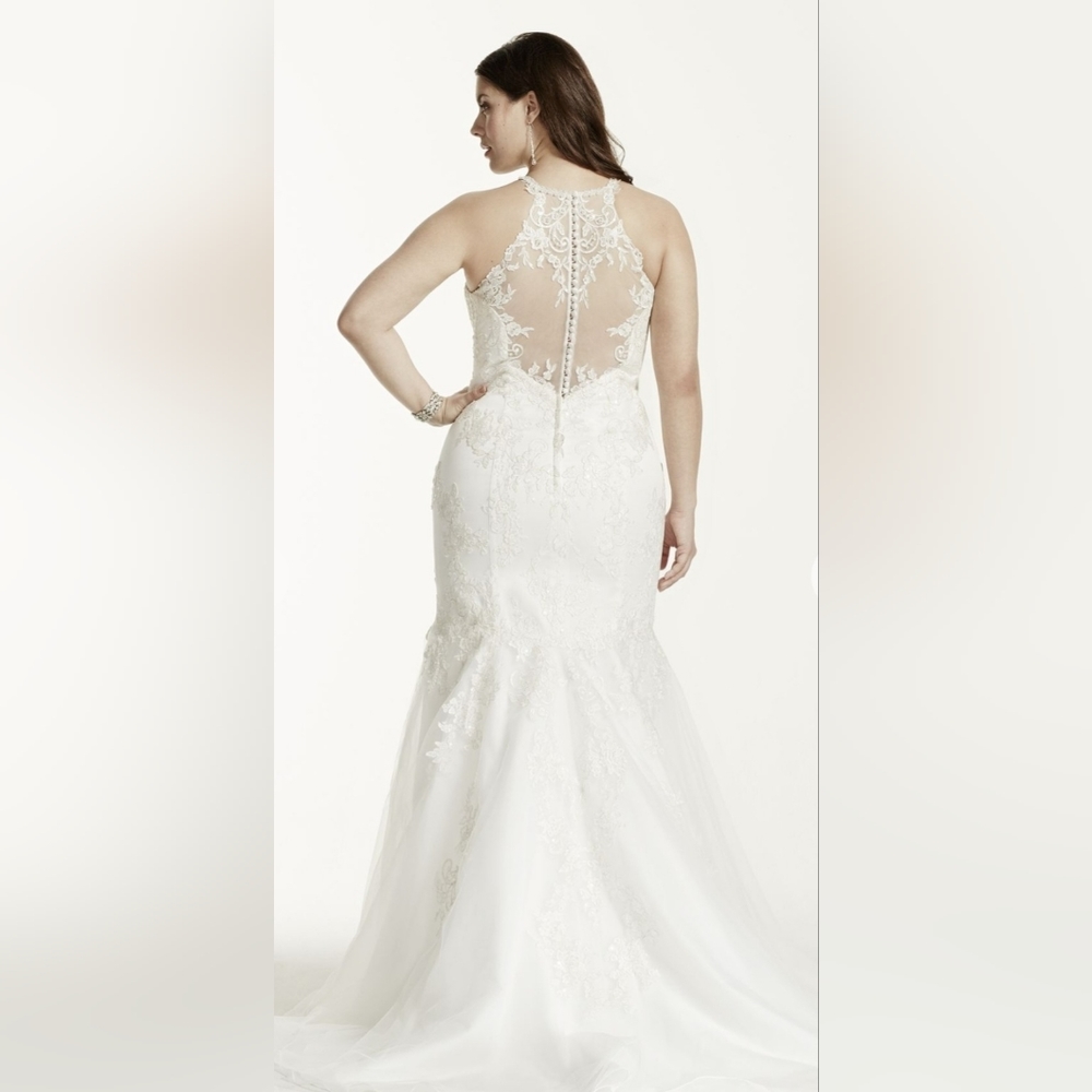 WEDDING DRESS - Picture 2 of 7
